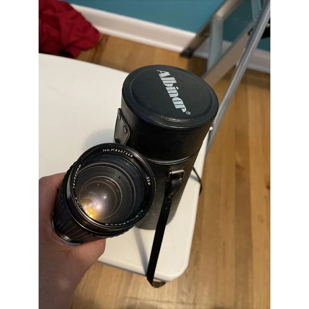 Albinar-ADG 1:5.6 75-300mm No.K8477395 Camera With Case (12)